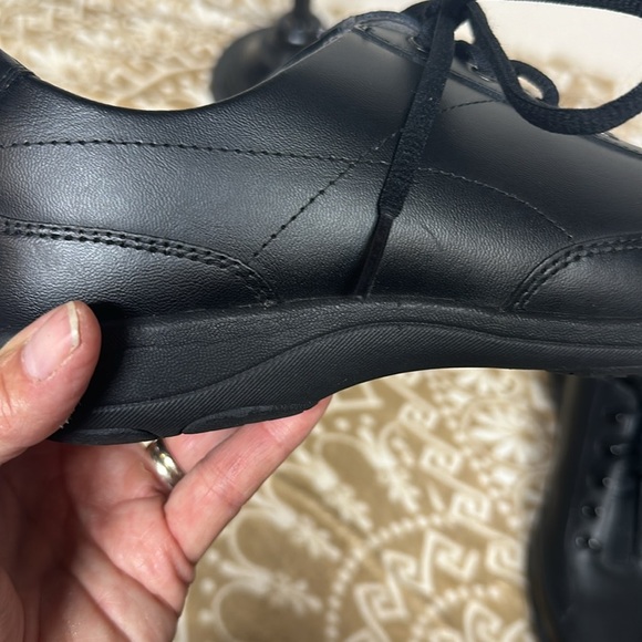 DANSKO 38/7.5 8.0 Emma Black Leather SLIP RESISTANT Work Walking Shoe Minty $110 - Picture 4 of 7